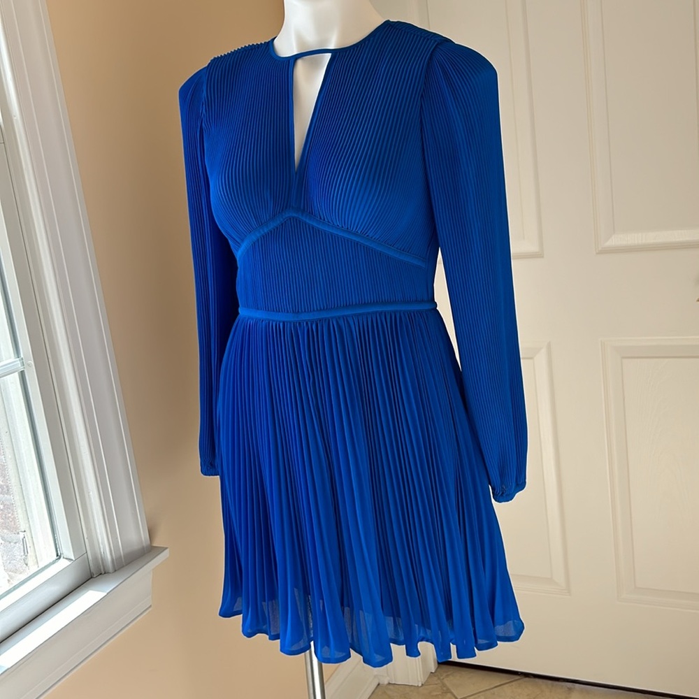 Michael Kors dress - Picture 3 of 9